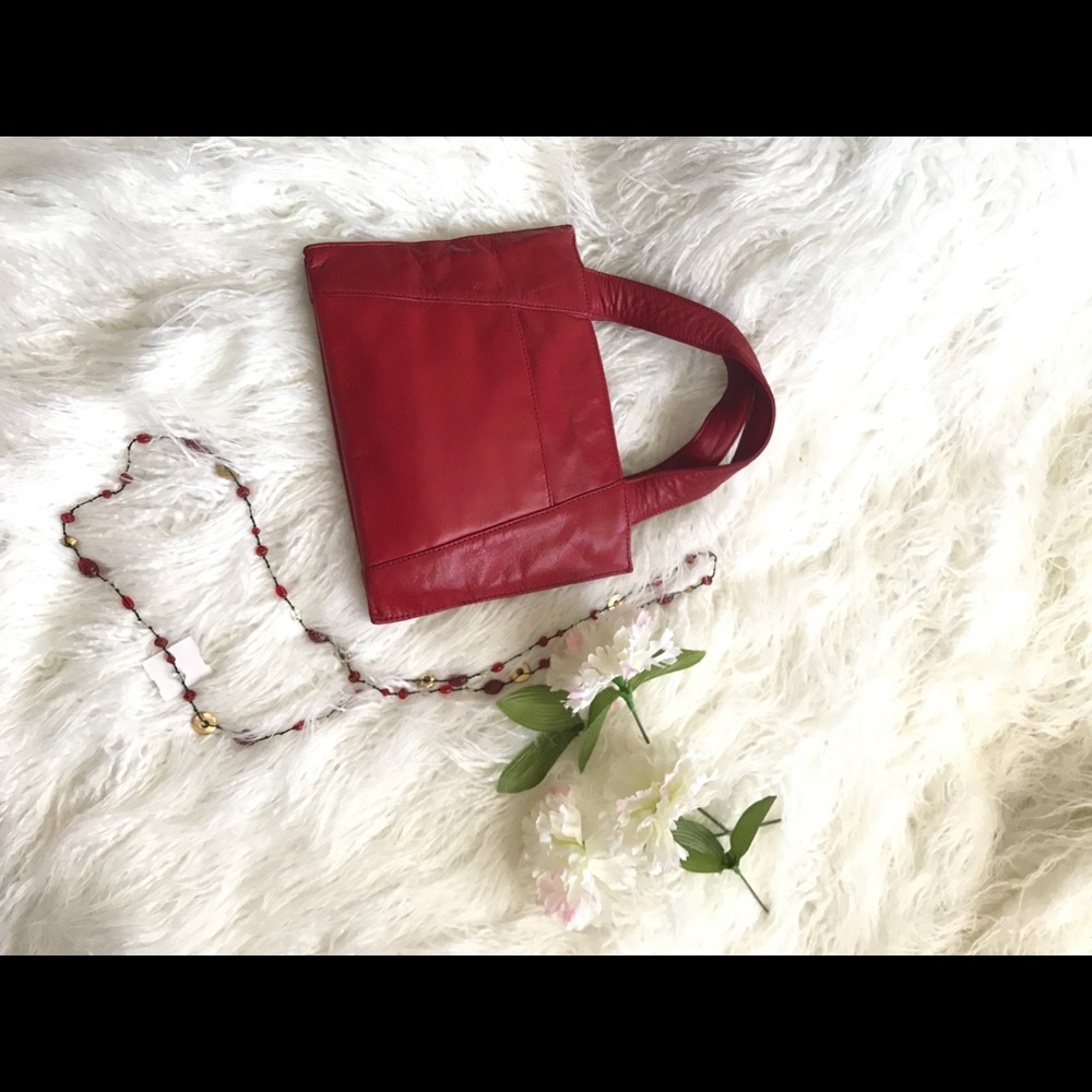 ❤️🙏🏾💕 Adrienne vittadini mini bag🌹❤️🙏🏾